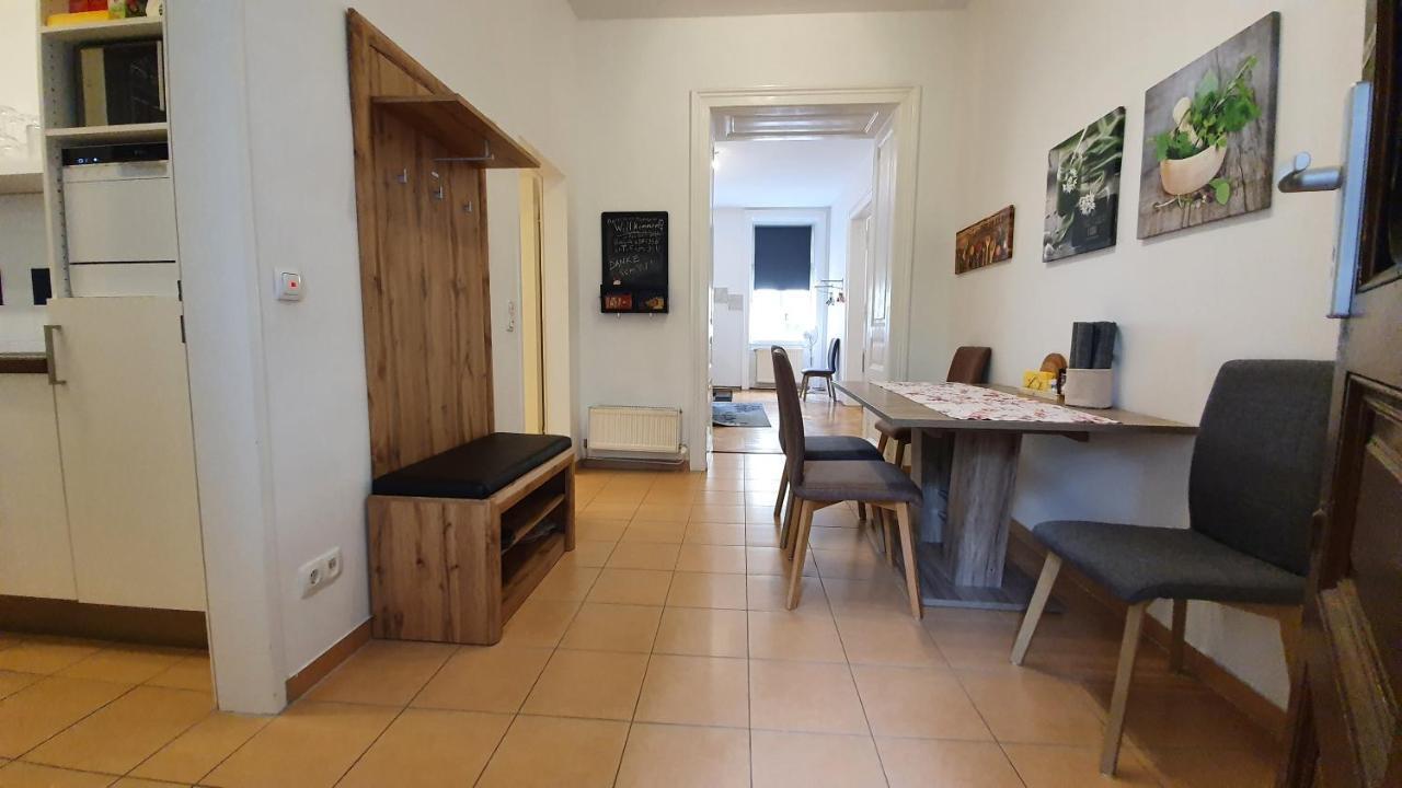 Gorgeous Viennese Apartment 10 Min To City Center Exterior photo