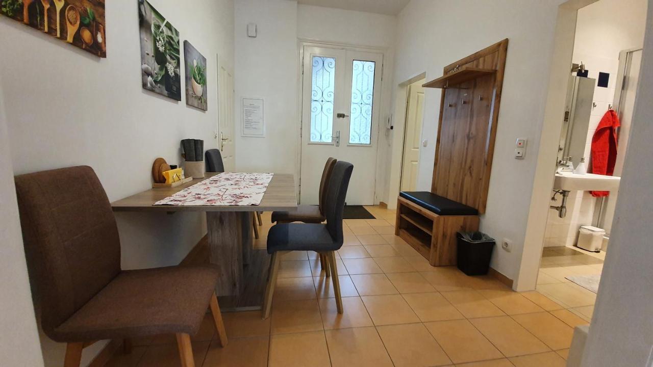Gorgeous Viennese Apartment 10 Min To City Center Exterior photo