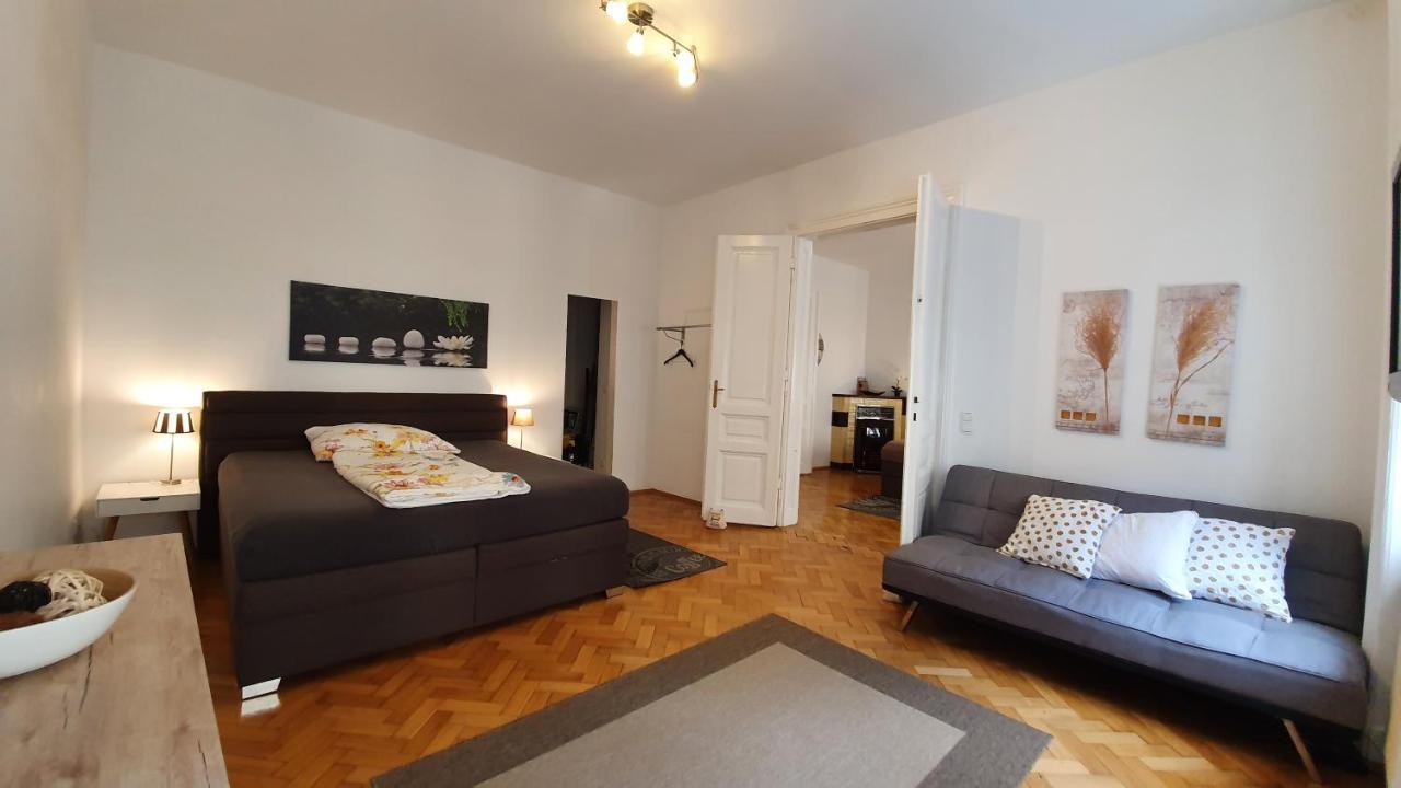 Gorgeous Viennese Apartment 10 Min To City Center Exterior photo